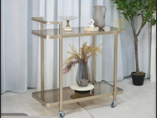 عربة تقديم لون شامباني