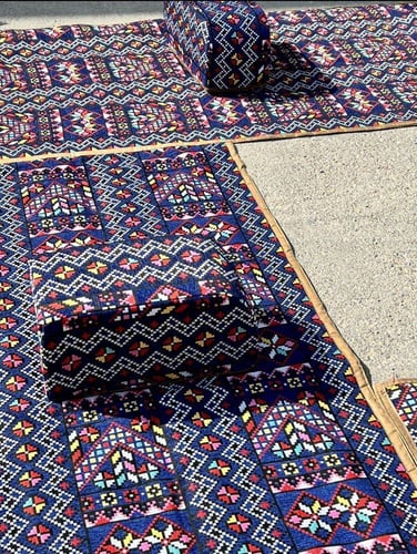 طقم فرشات مع ٤ مراكي عالي الجودة مع الشنطة