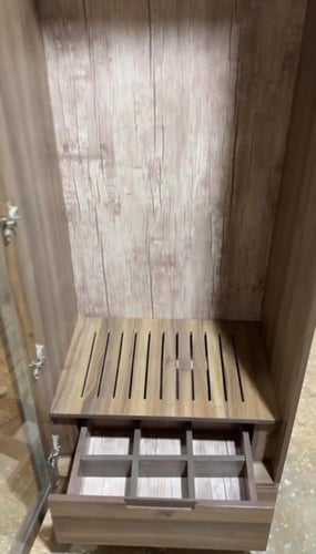 دولاب عبايات + ميزة التبخير