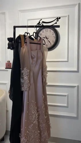 ستاند تعليق | كتابة الاسم حسب الطلب