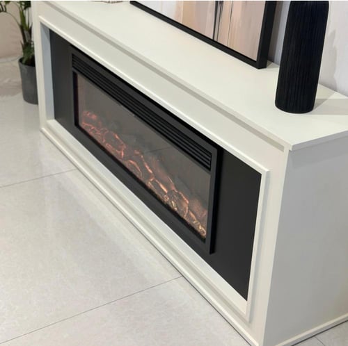 مدفئة مع الديكور