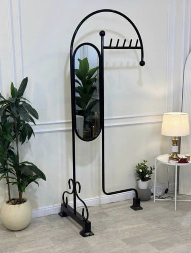 علاق عبايات وملابس مع مرايه