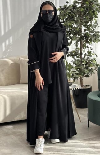 عباية ناديه