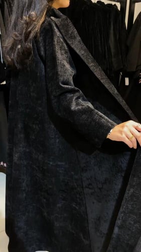 عباية رونق المخمل