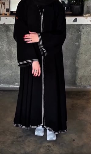 عباية بيرنا