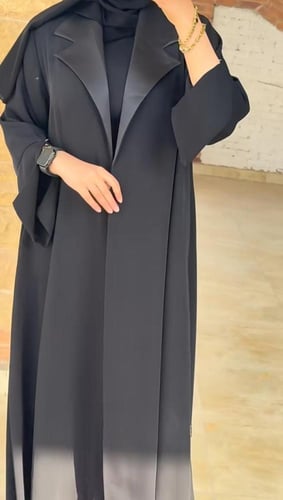 عباية بياقة