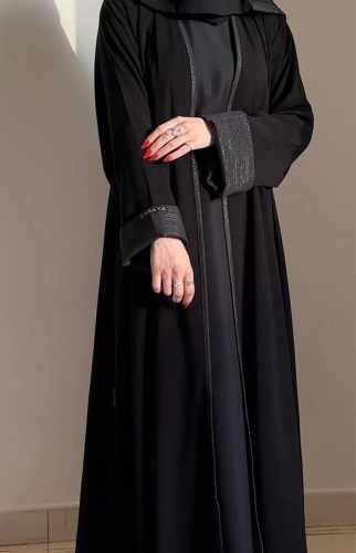 عباية مزيونه