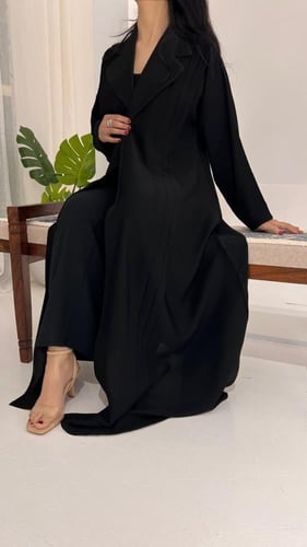 عباية دلوعة