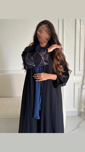 عباية كريب سبشل تطريز كمبيوتر مع ترتر قصة عادية ست...