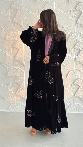 عباية مخمل تطريز كمبيوتر قصة عادية ستريت