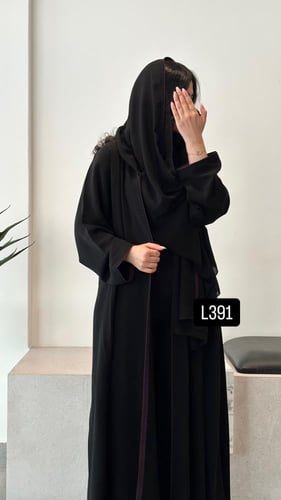 عباية كريب سبشل رسم يدوي وشك يدوي قصة عادية ستريت