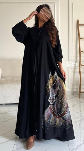 عباية كريب سبشل رسم يدوي وشك يدوي قصة عادية ستريت