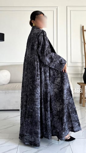 عباية جاكار منتش مع شك يدوي قصة عادية ستريت