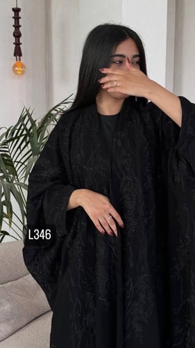 عباية كريب سبشل تطريز كمبيوتر وكرستال قصة بشت