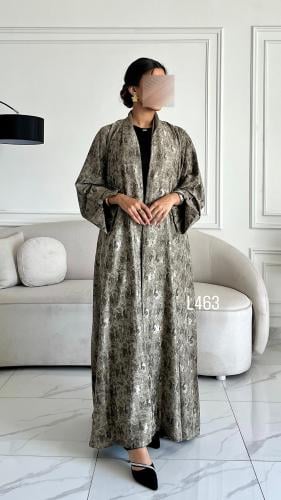 عباية جاكار قصة عادية ستريت