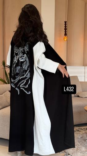 عباية كريب سبشل رسم يدوي وشك يدوي قصة بشت