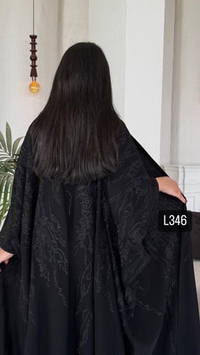 عباية كريب سبشل تطريز كمبيوتر وكرستال قصة بشت