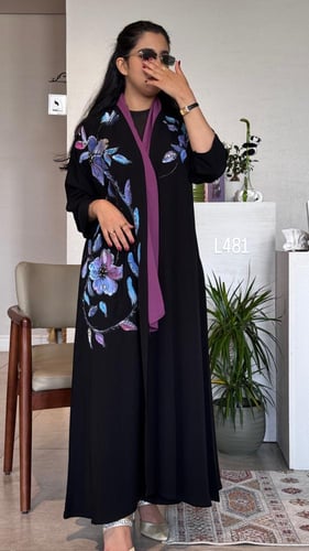 عباية كريب سبشل رسم يدوي وشك يدوي قصة عادية ستريت