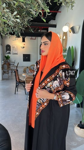 عباية كريب بلقيس تطريز كمبيوتر قصة عادية ستريت