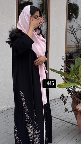 عباية كريب سبشل تطريز كمبيوتر قصة عادية