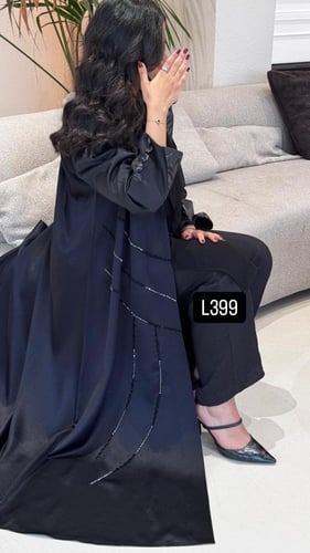 عباية كريب سبشل شك يدوي قصة عادية ستريت