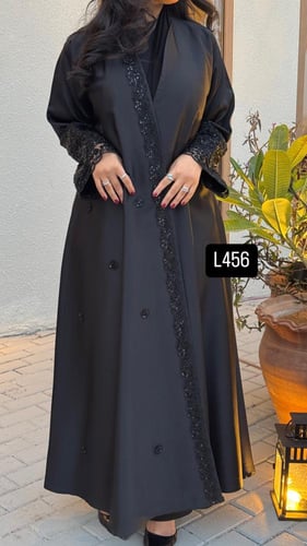 عباية هاي سوفي تطريز كمبيوتر قصة عادية