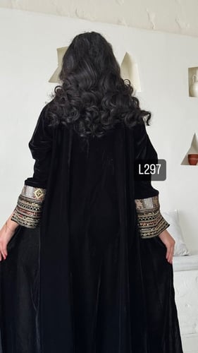 عباية شتوية مخمل سدو قصة عادية ستريت