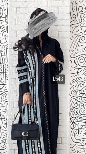 عباية كريب بلقيس تطريز يدوي قصة نص بشت