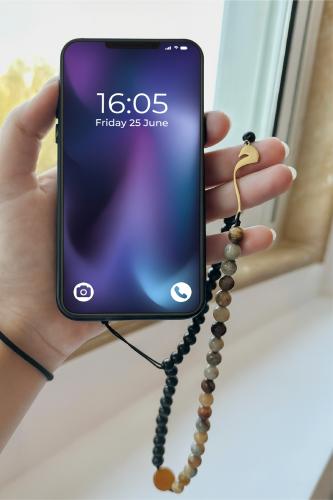 تعليقة اللمسة الشخصية (بحروف عربية) مقاس واحد فقط