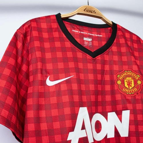 تيشيرت كلاسيك مانشيستر يونايتد 2013