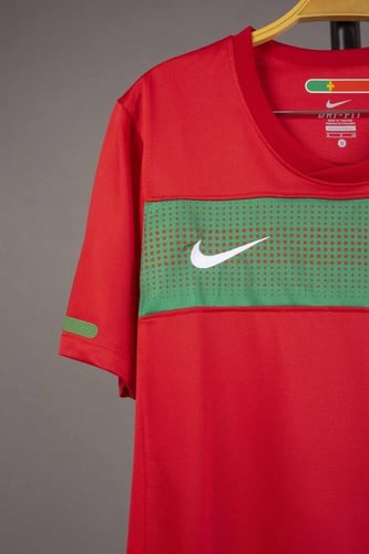 قميص البرتغال - كاس العالم 2010