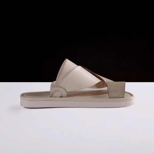 حذاء شرقي فاخر جلد طبيعي على نسق جلد ساق النعام لو...