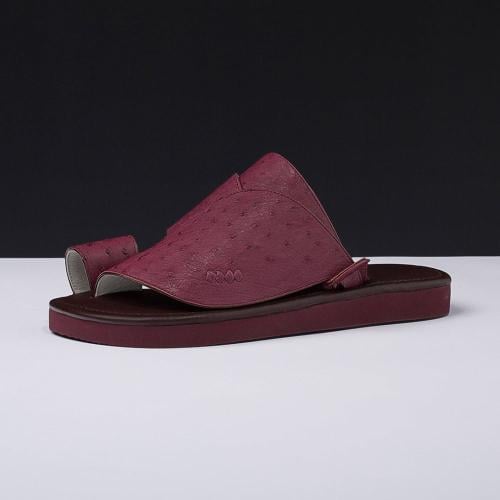 حذاء شرقي عنابي جلد طبيعي MR310