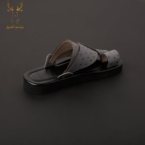 حذاء شرقي نقشة جلد النعام لون رصاصي nm07