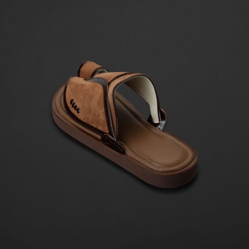 حذاء شرقي جلد طبيعي لون بني مخمل MS482