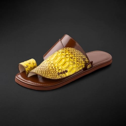 حذاء شرقي جلد طبيعي كموني بني MH200