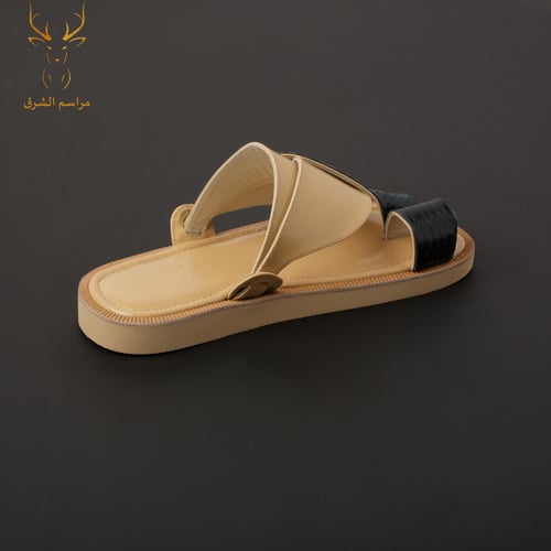 حذاء شرقي جلد طبيعي اخضر بيج MH198