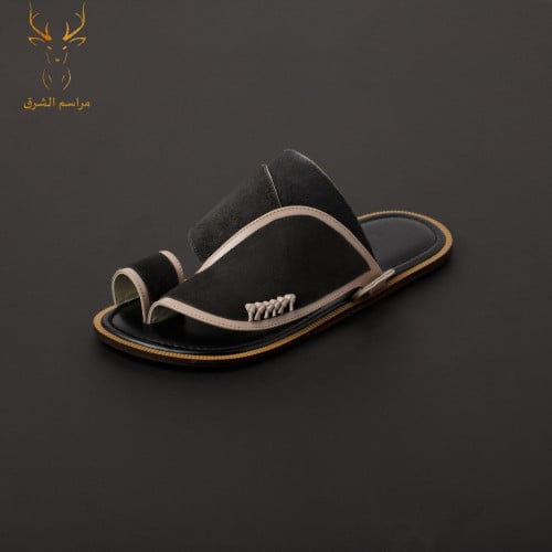 حذاء رجالي فخم لون اسود