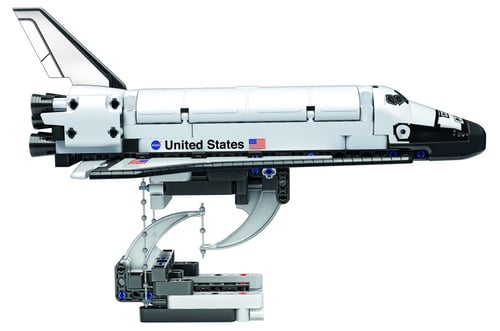 كلمنتوني - مركبة الفضاء العائمة