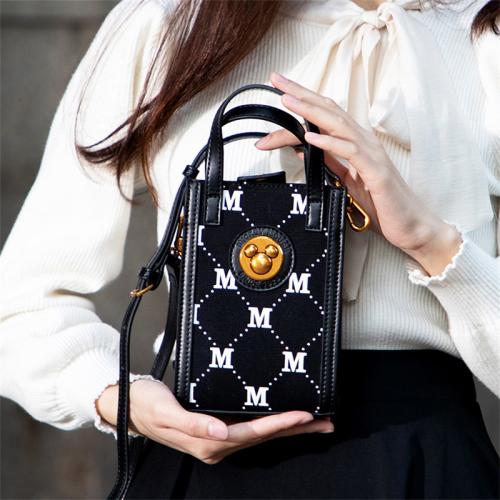 ديزني شنطةكتف ميكي ماوس لون الأسود صغيرة