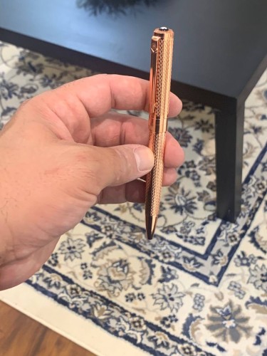 قلم MONTBLANC