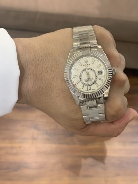 ساعة رولكس