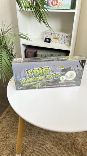 بيض الدينصورات العجيب