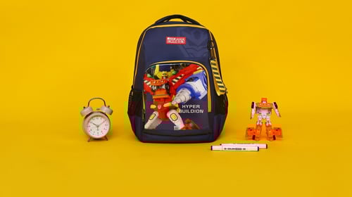 حقيبة ظهر مدرسية