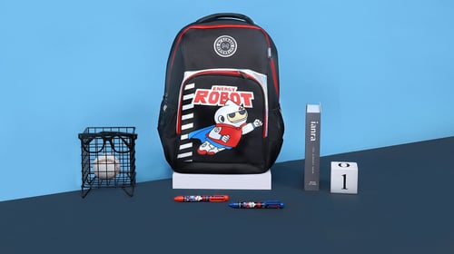 حقيبة ظهر مدرسية