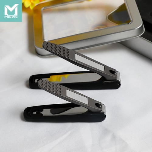 مقص أظافر أنيق