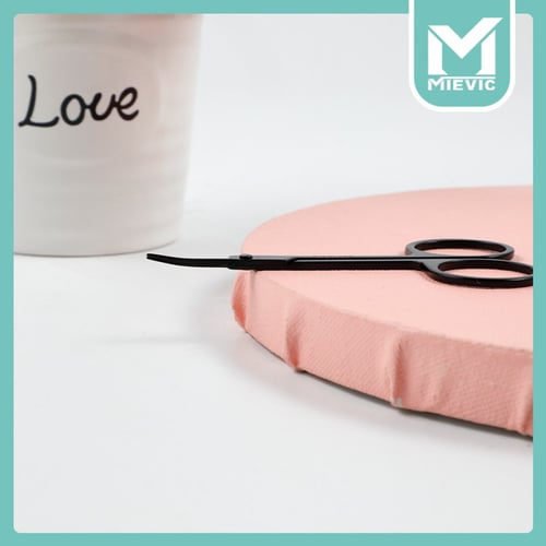 مقص تحديد الحواجب