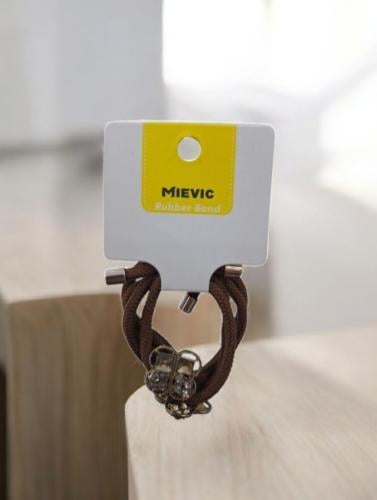 بكلات بكرستالات لامعة