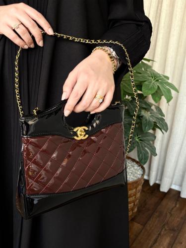 حقيبة نسائية جلد لامع