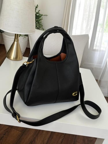 شنطة كوتش لانا